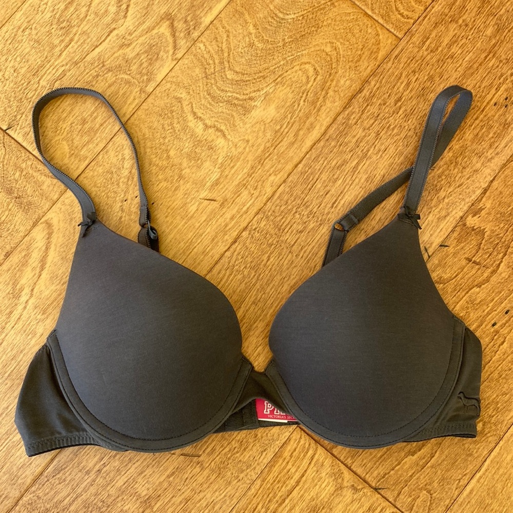 Victorias Secret bra 36B